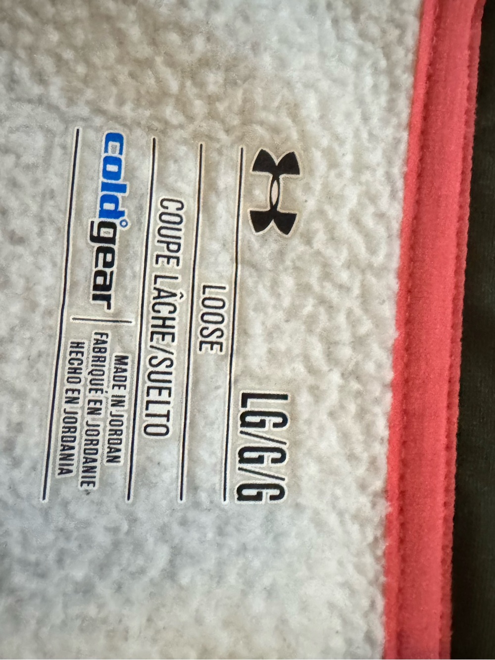 Under Armour women’s Realtree Camo Hoodie - Pink Logo size large. Cold gear - Picture 2 of 3